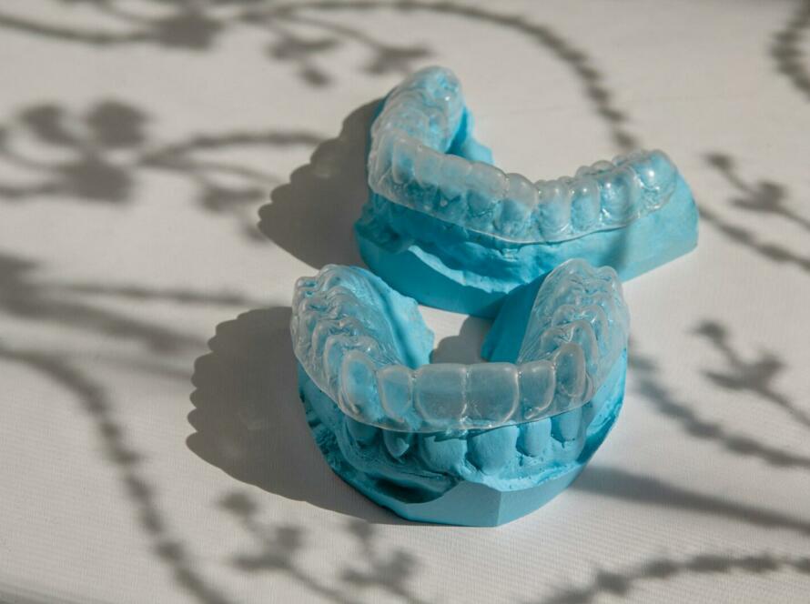 a blue ice cream cone